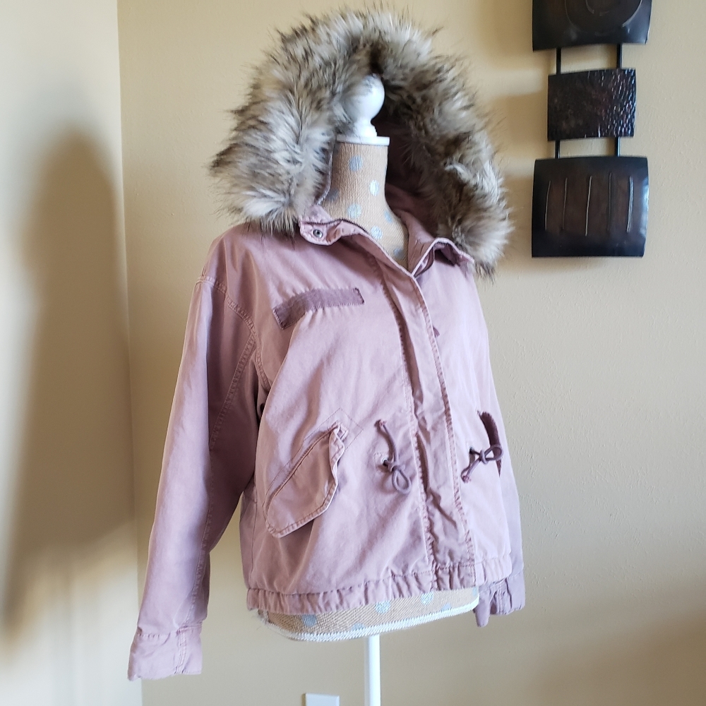 American Eagle military style parka faux fur hood mauve dusty rose medium crop